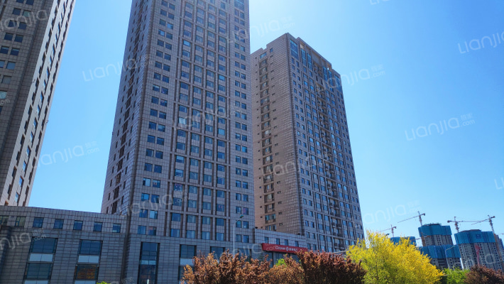 北辰大厦外景图