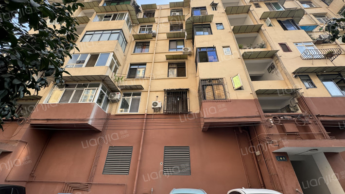 兴隆街200号外景图