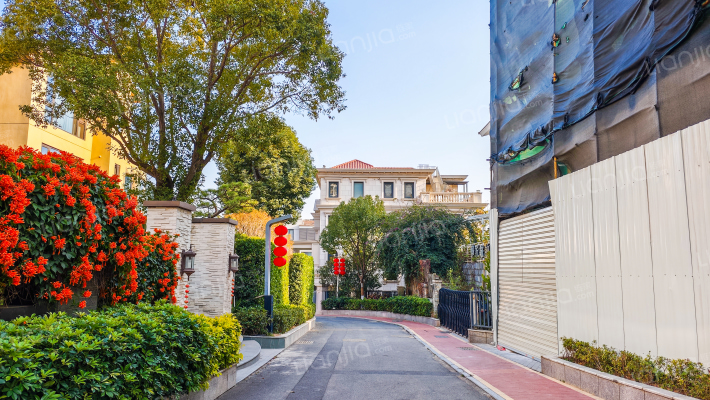 云海山庄外景图