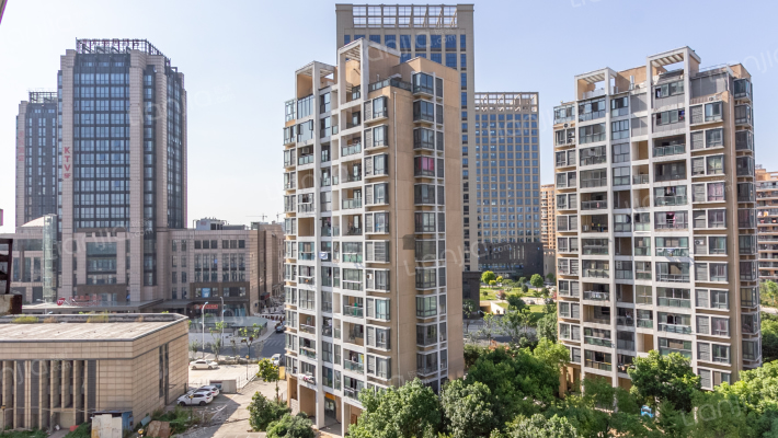 春江名都外景图