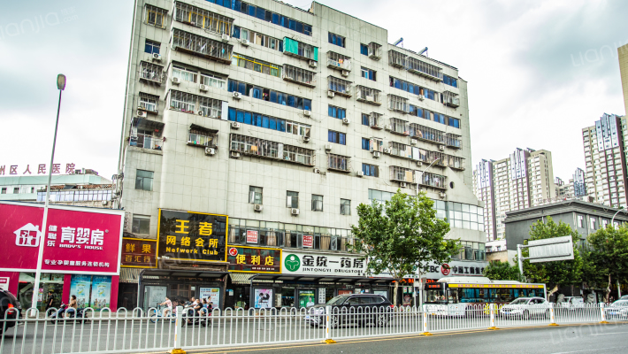 二印厂家属院外景图