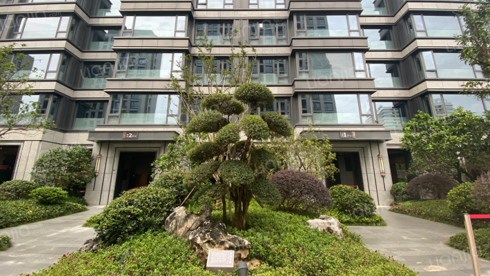 保集江湾花园外景图