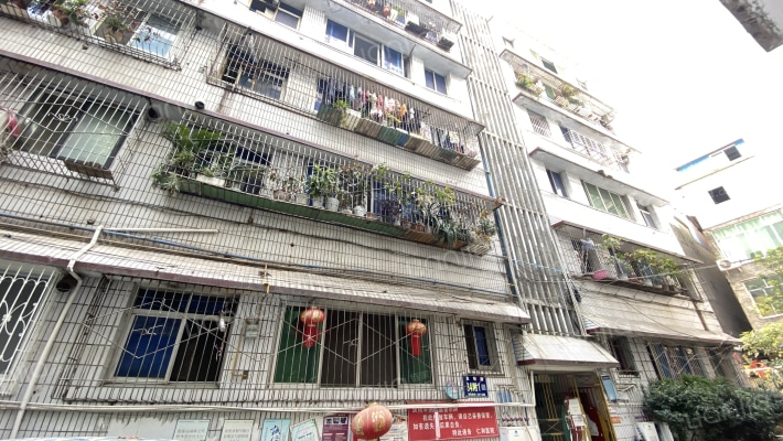 仁和医院居民楼外景图