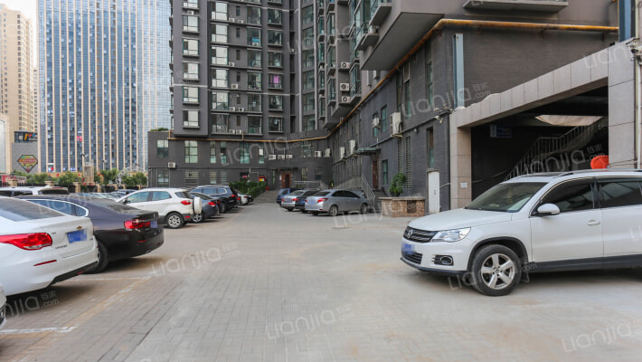 金地广场外景图