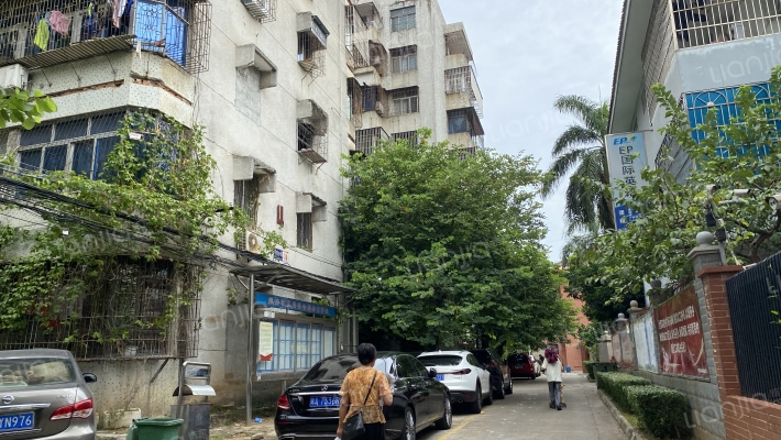 美舍小区外景图