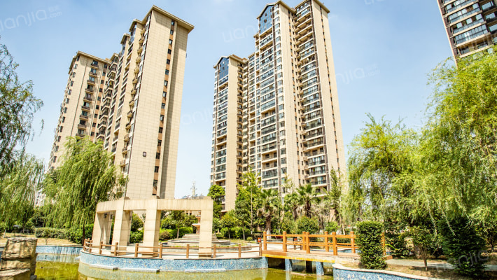 荣华卧龙公馆外景图