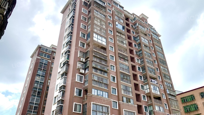 东晖花园外景图