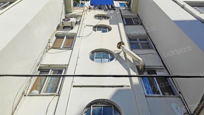 云鲤路83号外景图