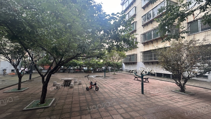 张店军休所南院外景图