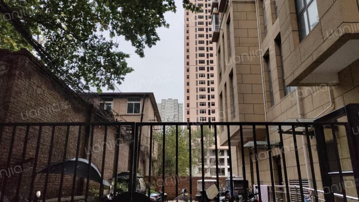 简约花园外景图