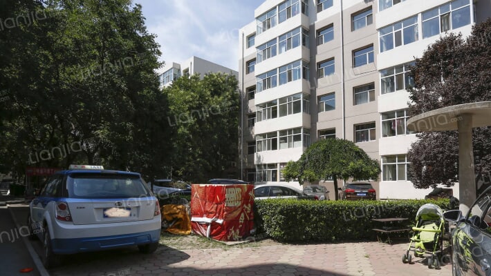 华峪西区外景图