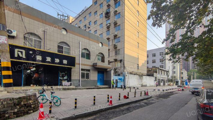 南小巷9号院外景图