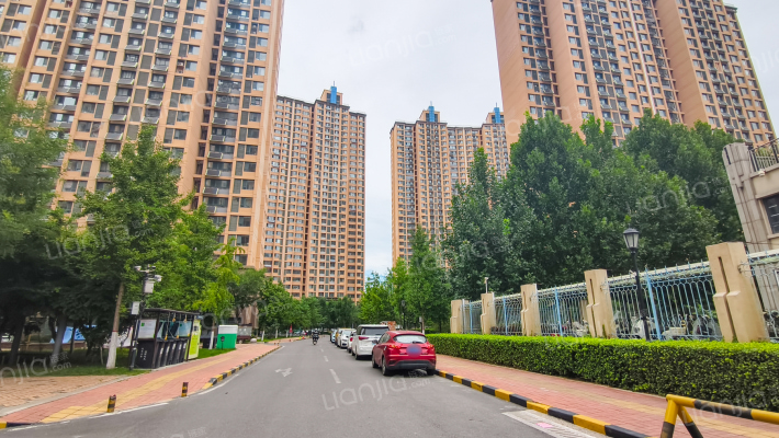 殷陈西小区外景图