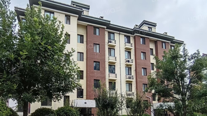 昱苑金岸丽景外景图