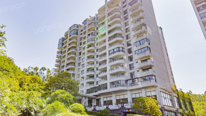 山水庭苑外景图