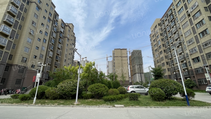 安居八期外景图