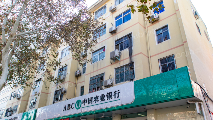 郑汴路21号院外景图