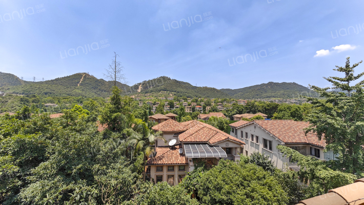 庆隆南山高尔夫国际社区蕙风岸外景图