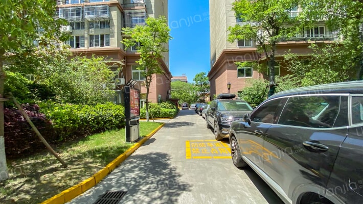 安定花园外景图