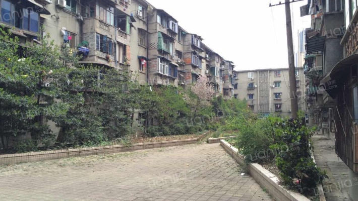 钢管厂三区外景图