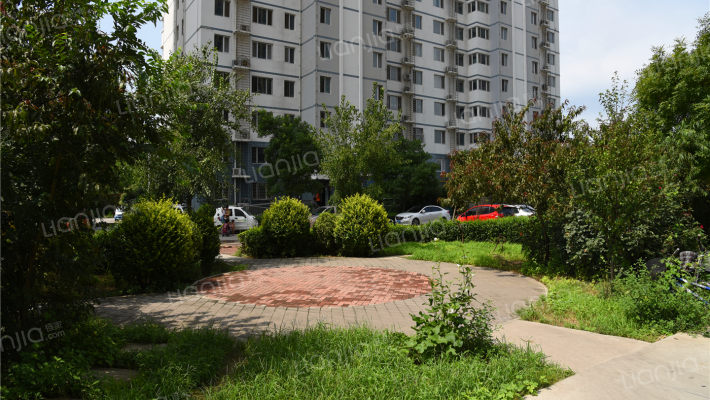 佳和小区外景图