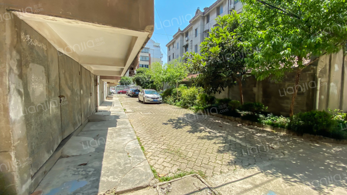 开发新村A区外景图