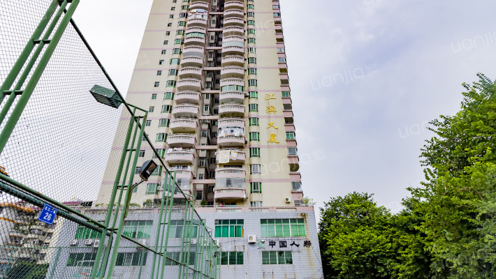 江滨大厦外景图