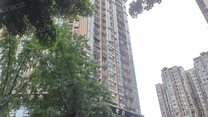 高家庄赞城外景图