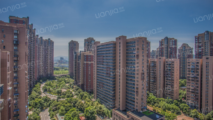 南裕二村外景图