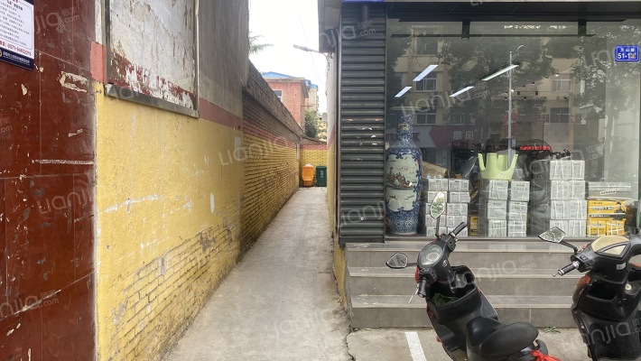 供销社家属楼外景图