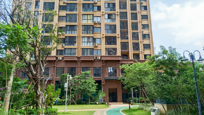 伟业·智青春外景图