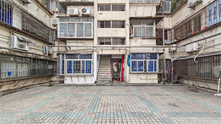 深纺黄贝家属楼外景图