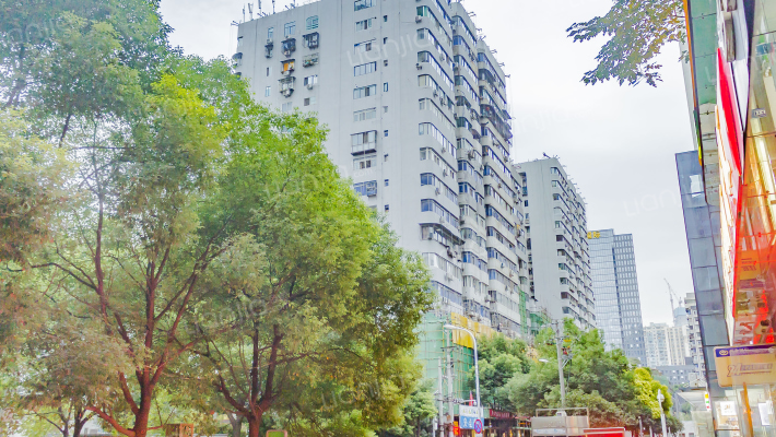 云宏大厦外景图