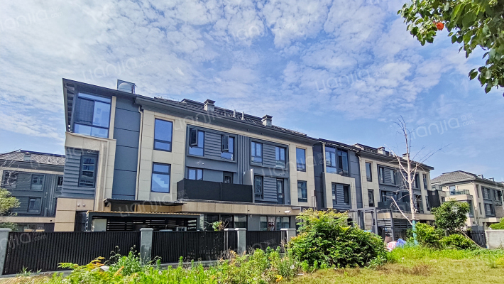 高创奕公馆外景图