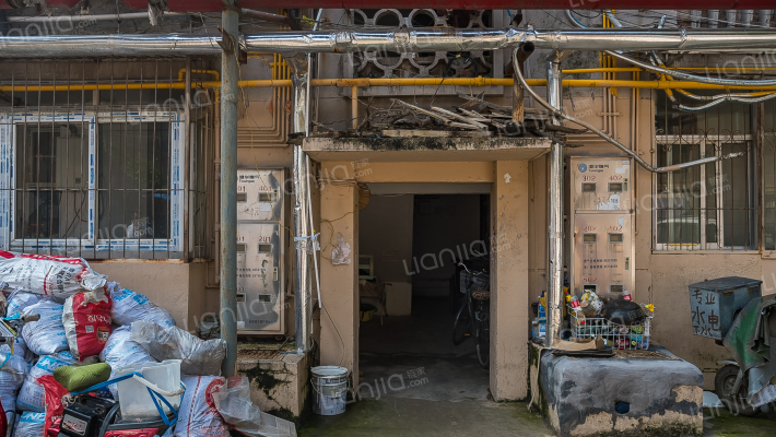 煤建东二巷外景图