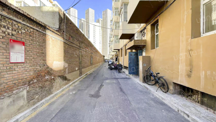 粮贸宿舍外景图