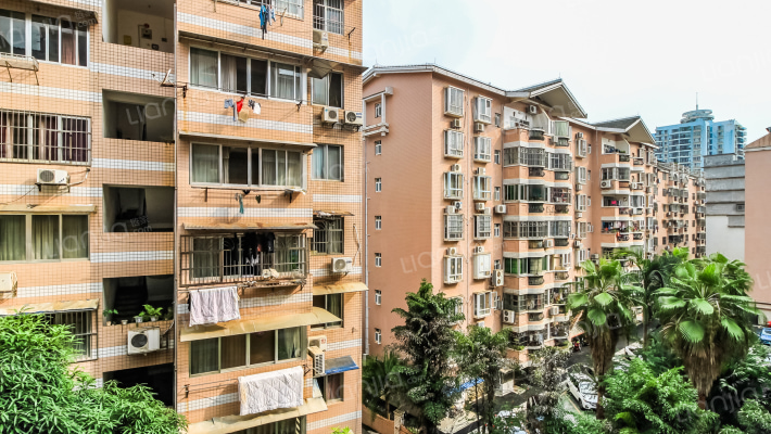 锦春路小区外景图