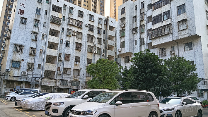 城发花园外景图