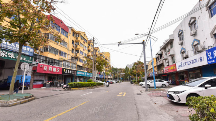 机场路113号外景图