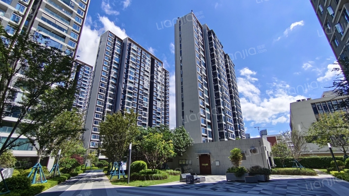 融创云潮府外景图