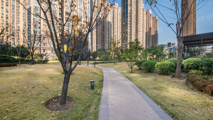 财信圣堤亚纳小区外景图