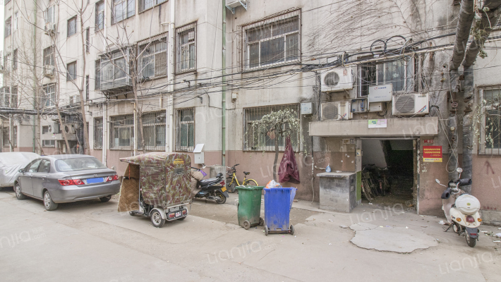 银苑社区外景图