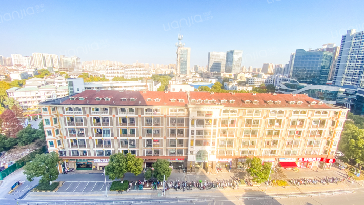 宝龙国际公寓外景图