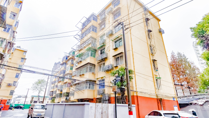 水上园小区外景图