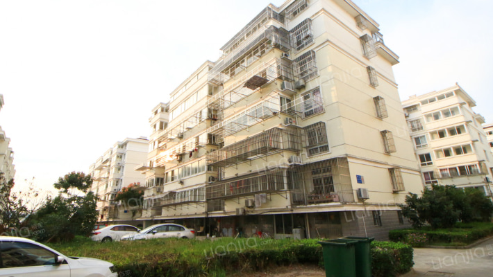 滨江花园外景图