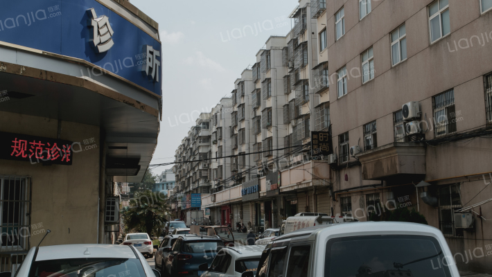 英德利厂东小区外景图