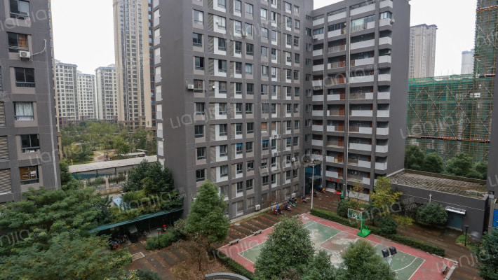 东湖高新创业基地外景图