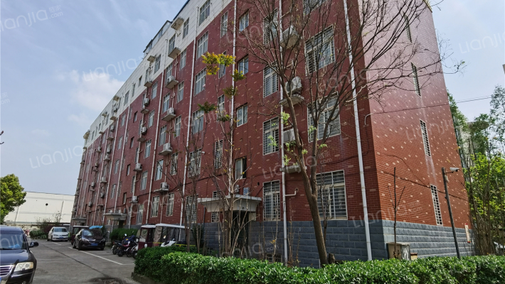 桥苑小区外景图