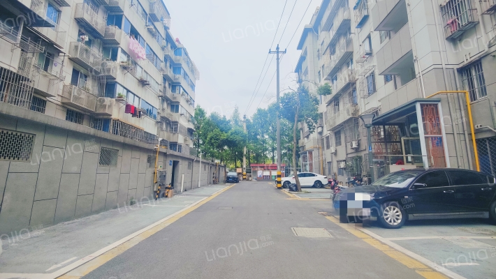 大桥小区外景图