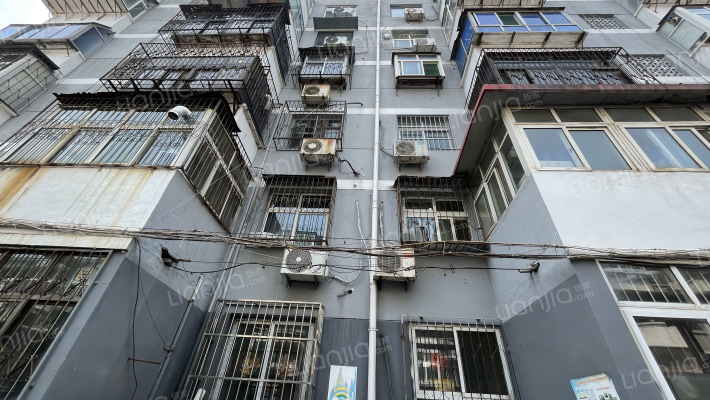 渚南二条7号院外景图